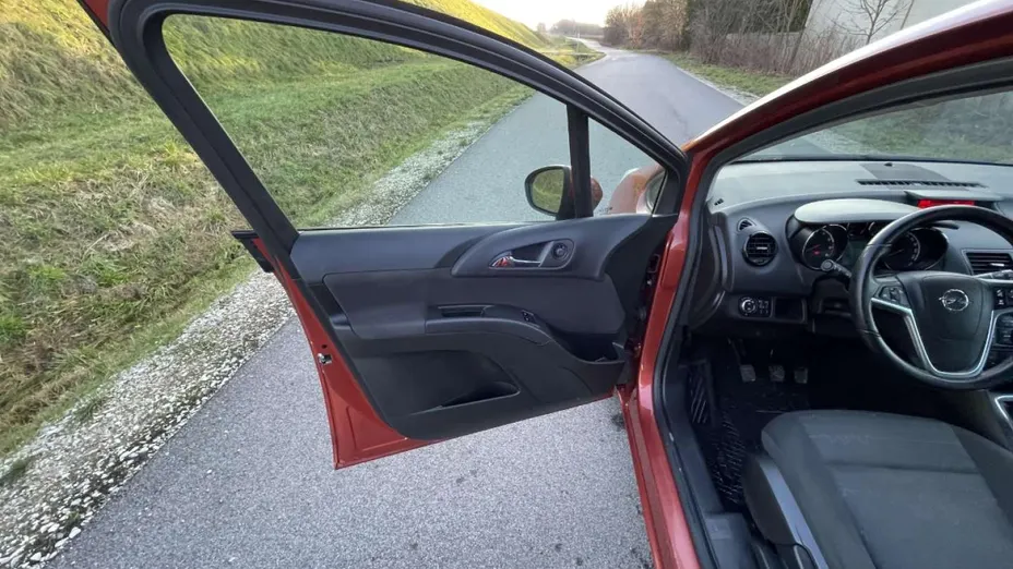 OPEL Meriva -
