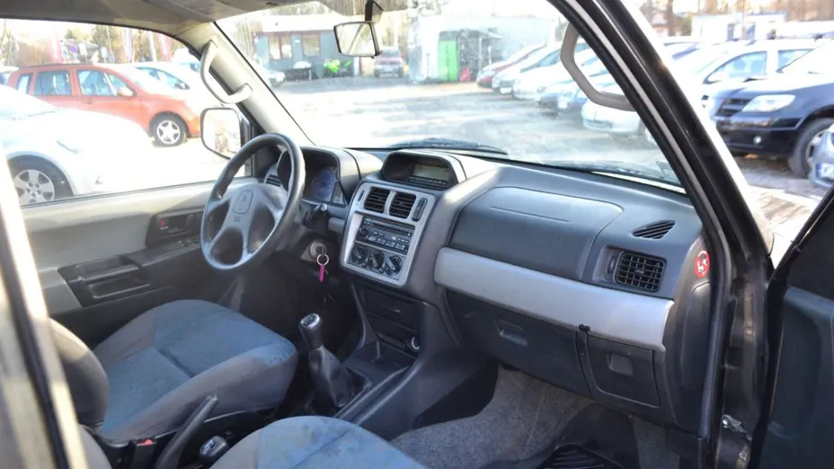 MITSUBISHI Pajero Pinin -