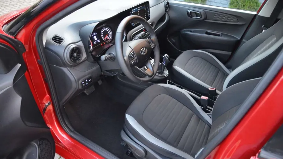 HYUNDAI i10 -