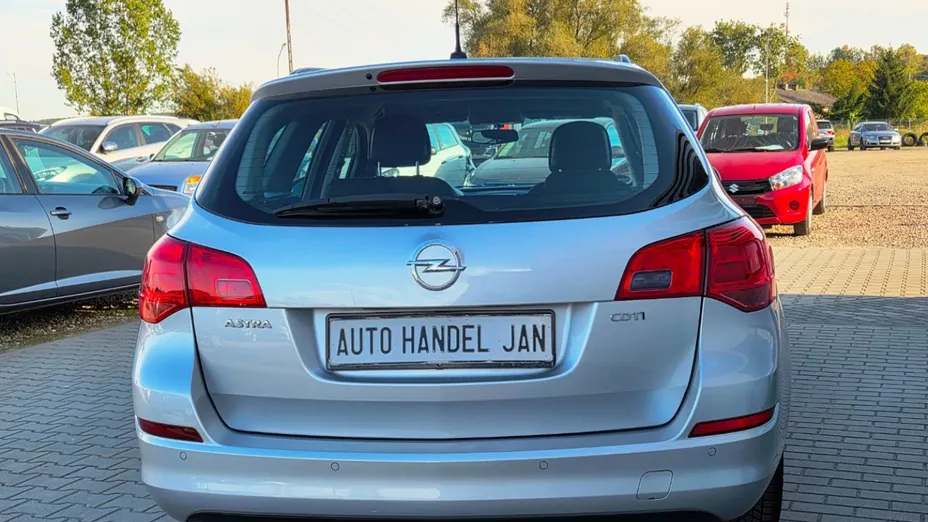 OPEL Astra -