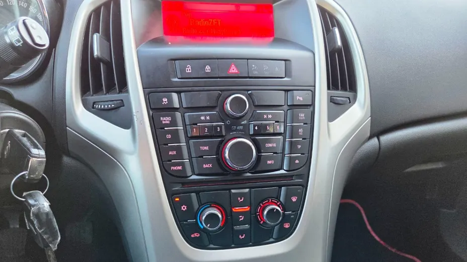 OPEL Astra -