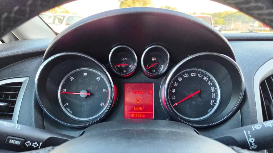 OPEL Astra -