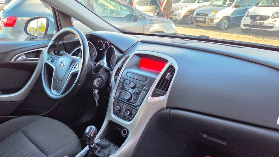 OPEL Astra -