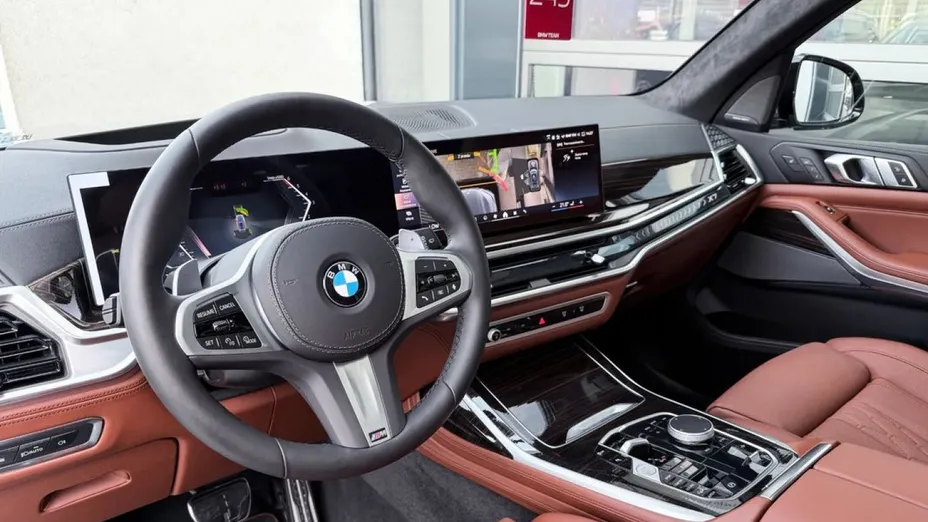 BMW X7 -