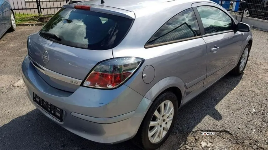 OPEL Astra -
