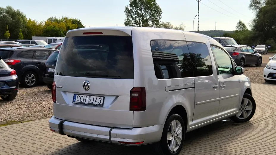 VOLKSWAGEN Caddy -