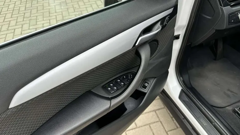 BMW X1 -