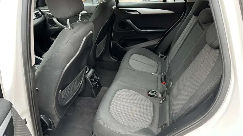 BMW X1 -