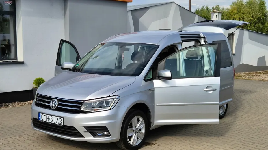 VOLKSWAGEN Caddy -