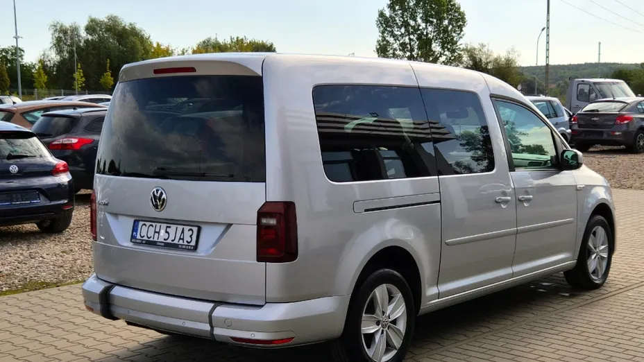 VOLKSWAGEN Caddy -
