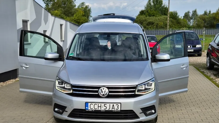 VOLKSWAGEN Caddy -