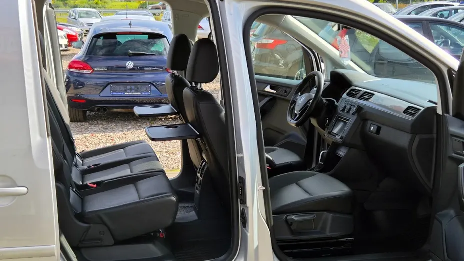 VOLKSWAGEN Caddy -
