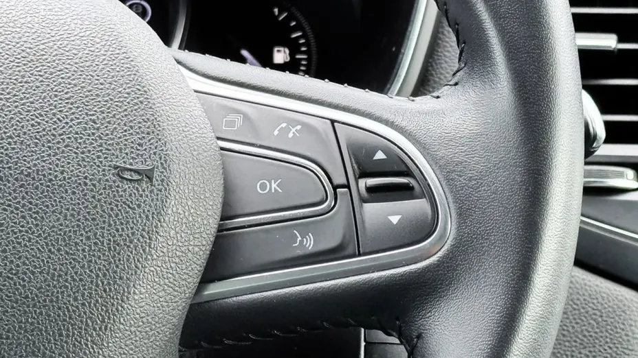 RENAULT Megane -