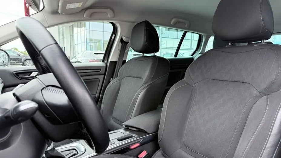 RENAULT Megane -