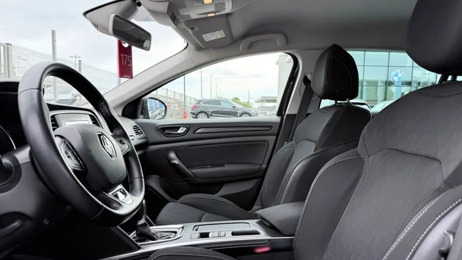 RENAULT Megane -