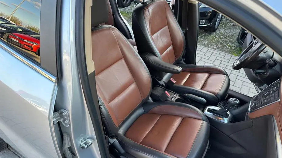 OPEL Mokka -