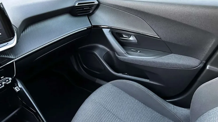 PEUGEOT 2008 -