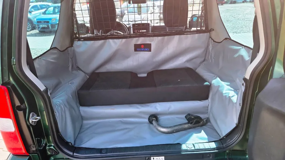 SUZUKI Jimny -