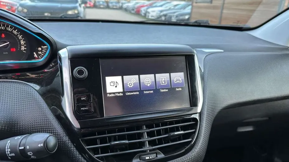 PEUGEOT 2008 -