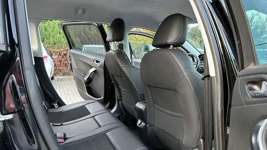 PEUGEOT 2008 -