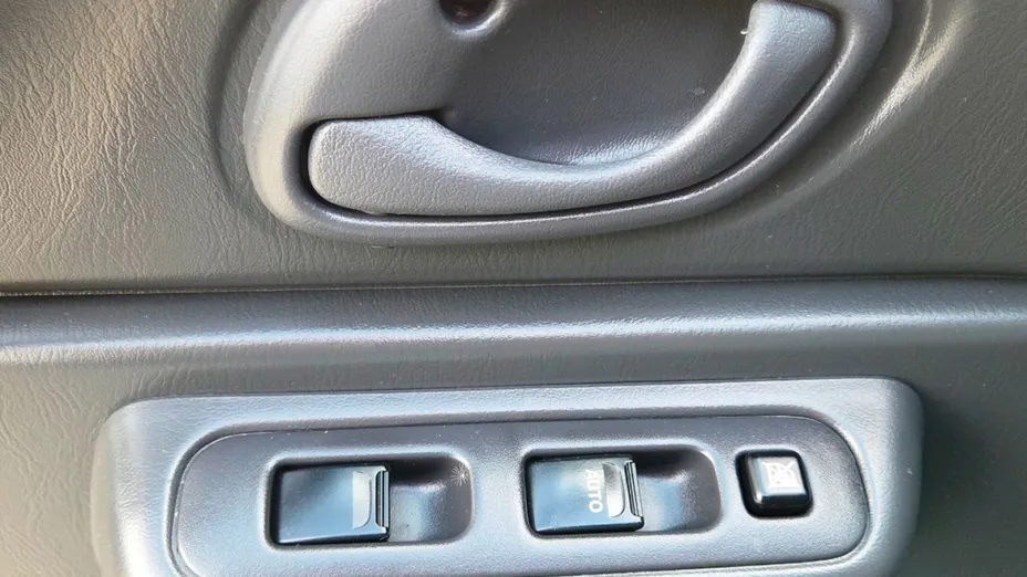 SUZUKI Jimny -