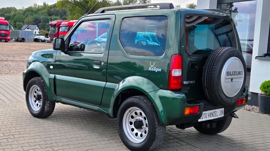 SUZUKI Jimny -
