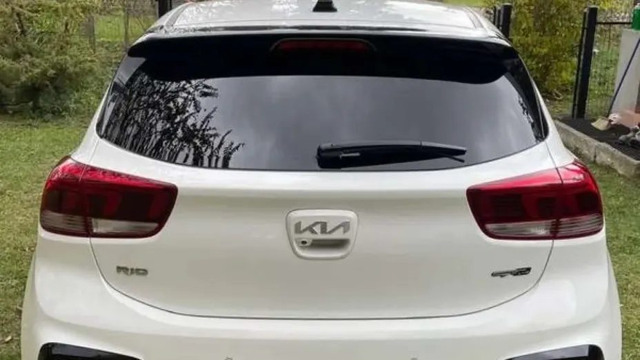 KIA Rio -