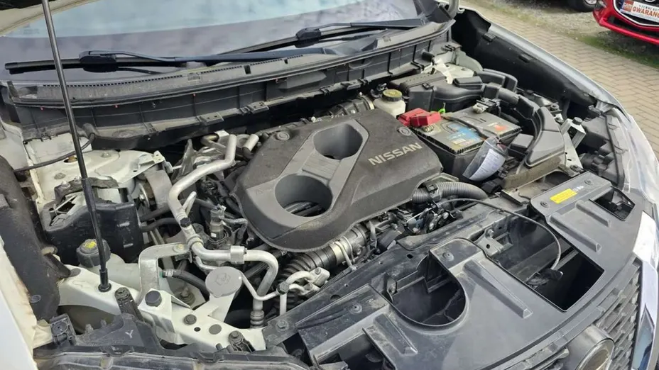 NISSAN X-Trail -