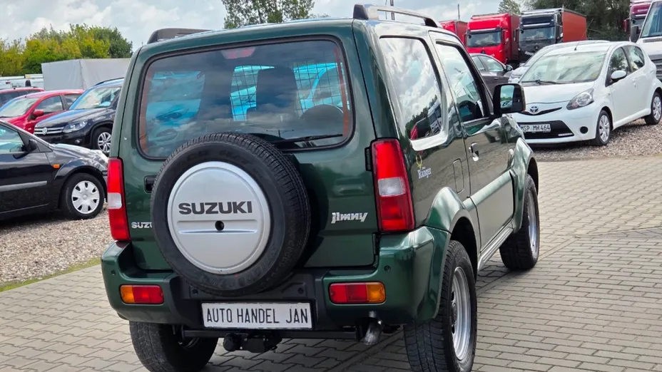 SUZUKI Jimny -