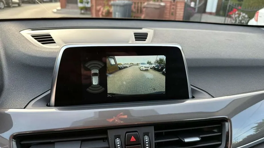 BMW X1 -