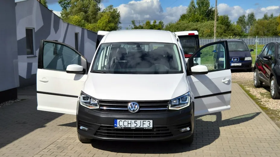 VOLKSWAGEN Caddy -