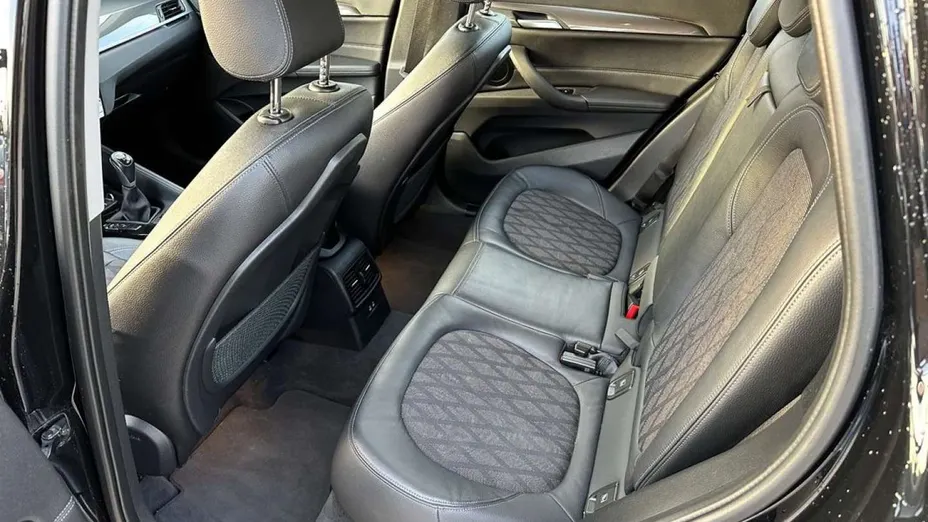BMW X1 -