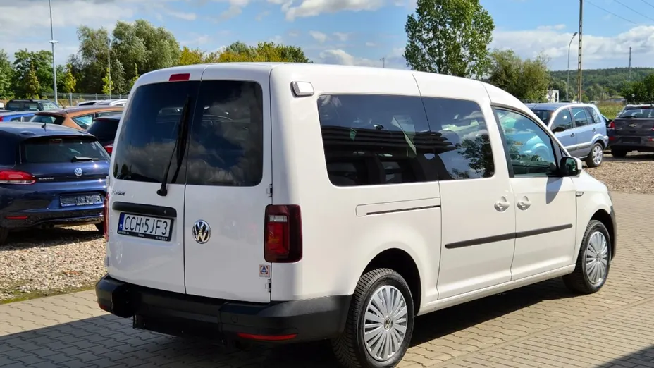 VOLKSWAGEN Caddy -