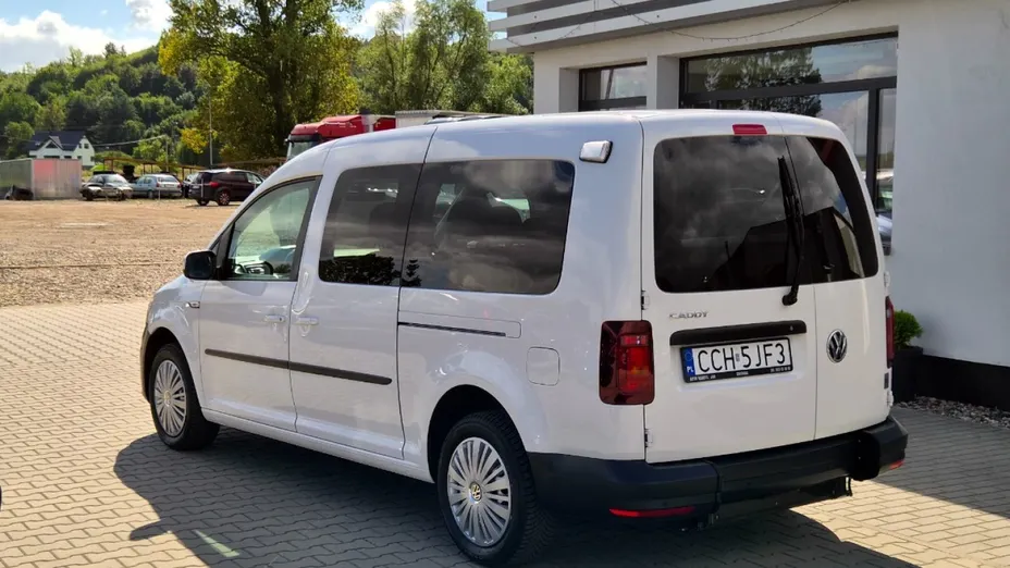 VOLKSWAGEN Caddy -