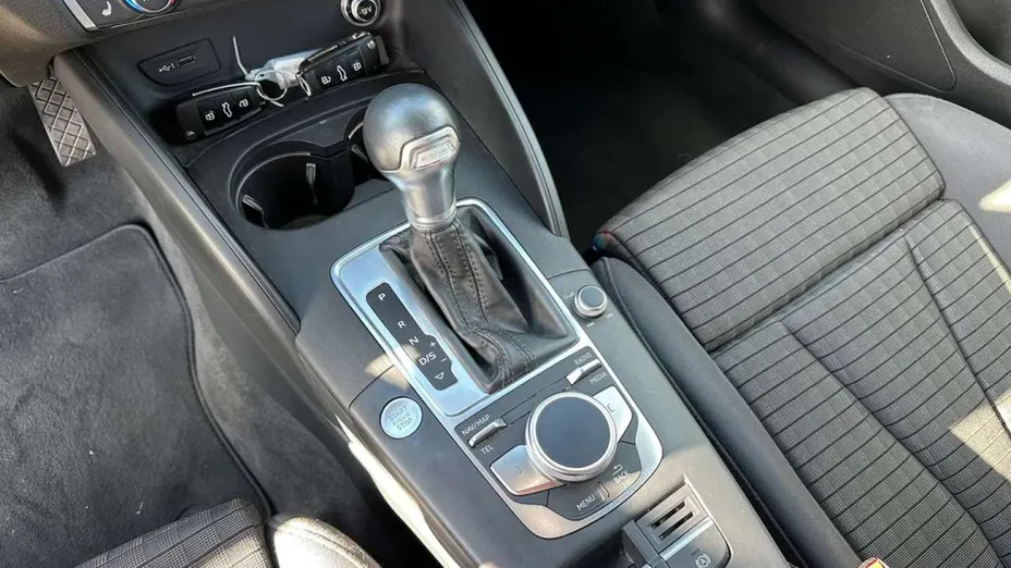 AUDI A3 Sportback -