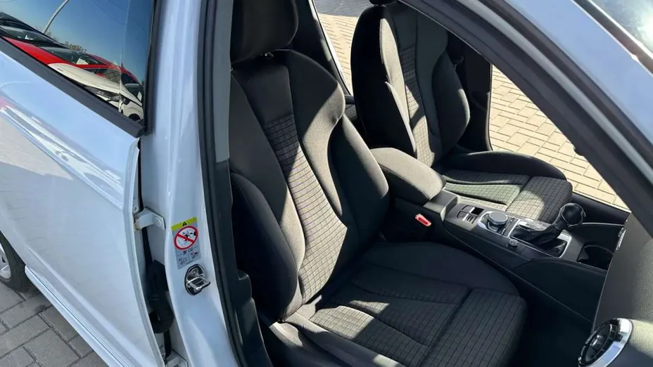 AUDI A3 Sportback -