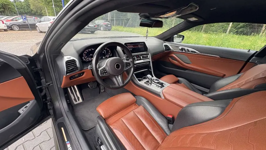 BMW Seria 8 -