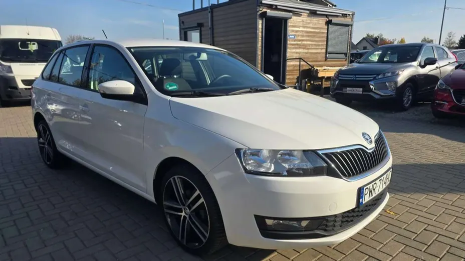 SKODA Rapid -