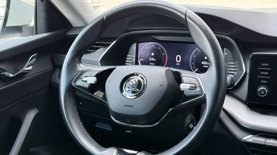 SKODA Octavia -