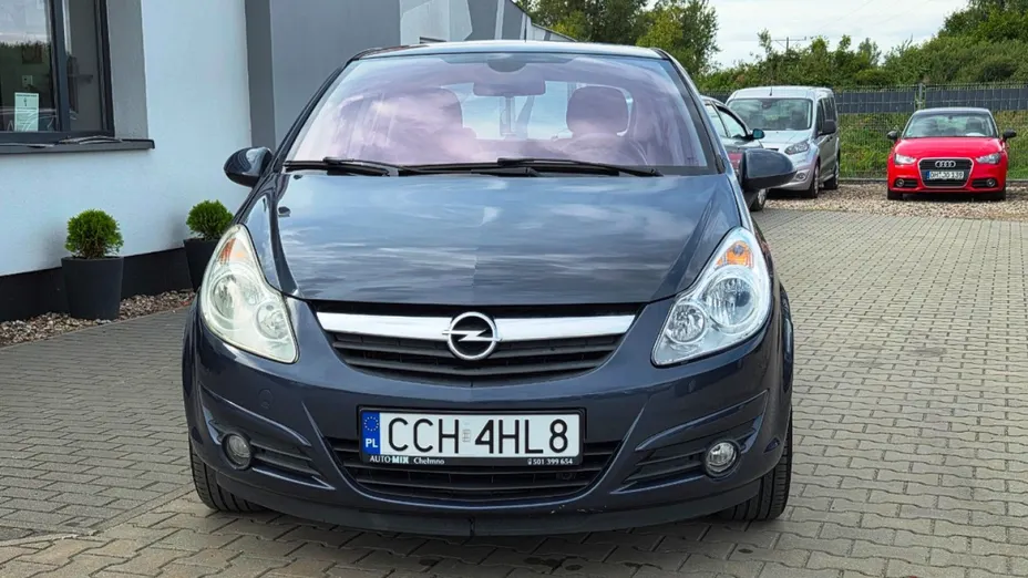 OPEL Corsa -