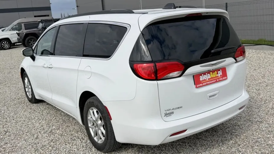 CHRYSLER Voyager -