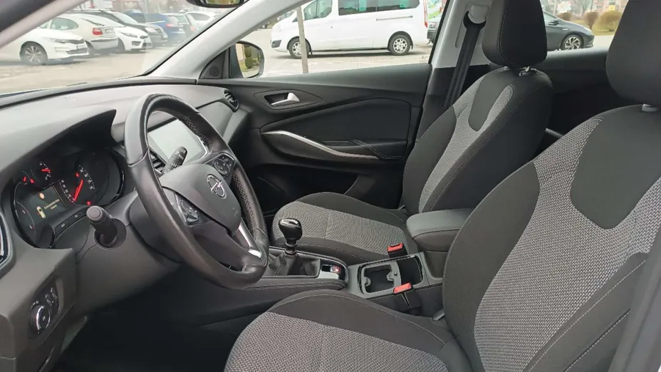 OPEL Grandland X -