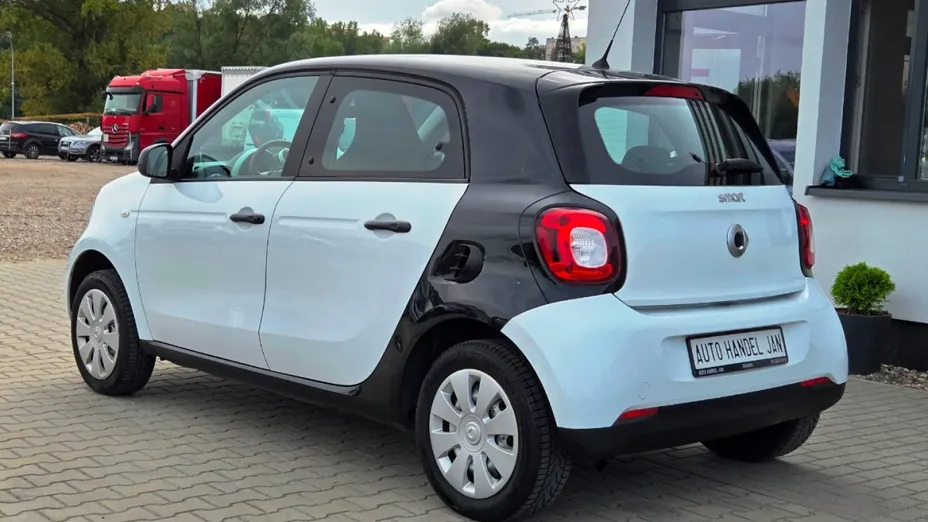 SMART forfour -