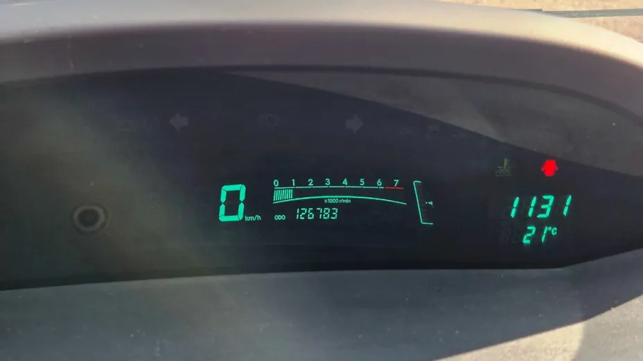 TOYOTA Yaris -