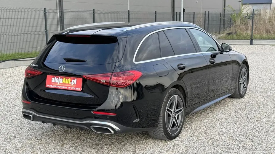 MERCEDES-BENZ C Klasa -