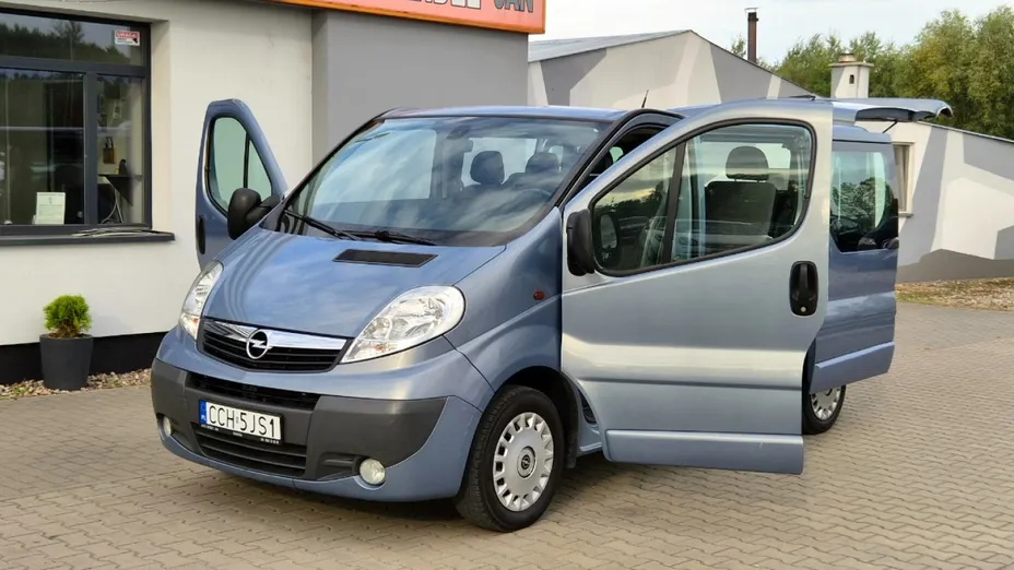 OPEL Vivaro -