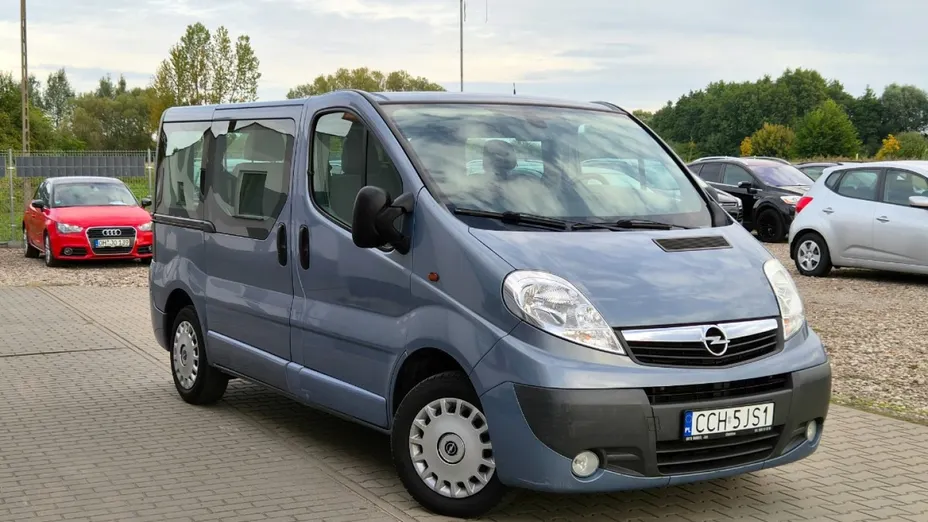 OPEL Vivaro -