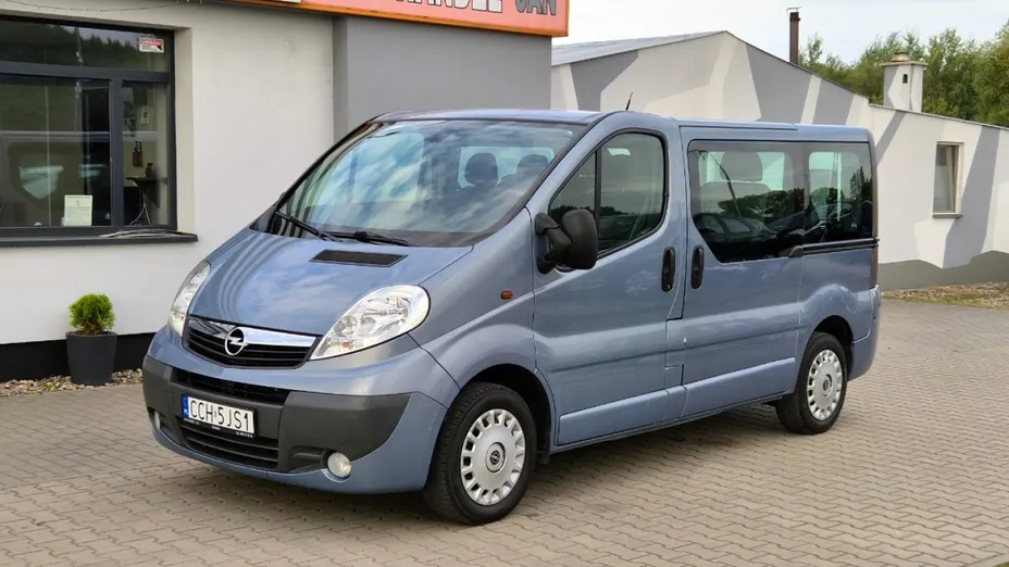 OPEL Vivaro -