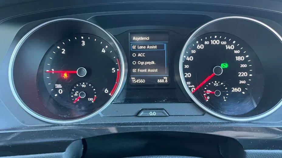 VOLKSWAGEN Tiguan -