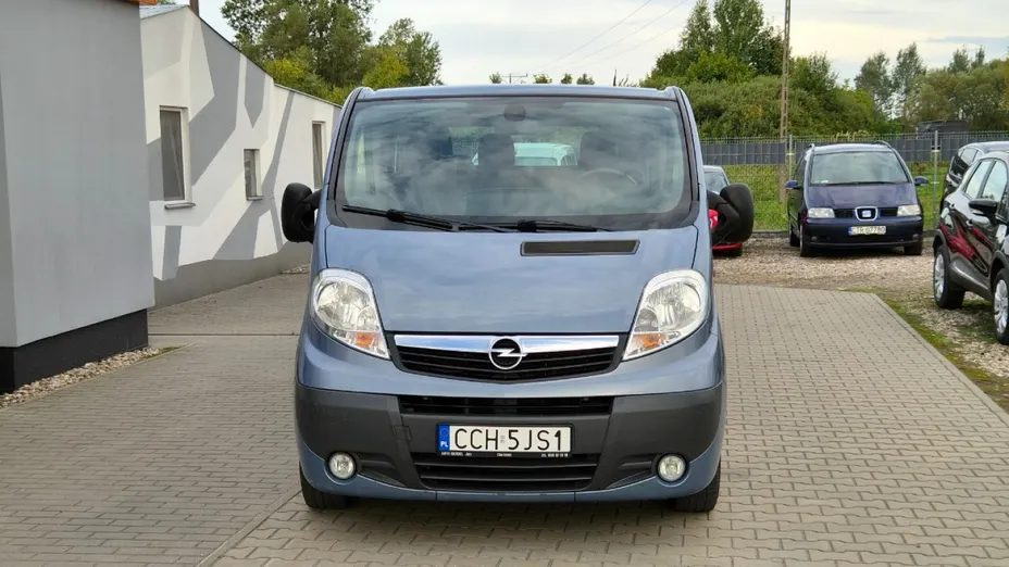 OPEL Vivaro -